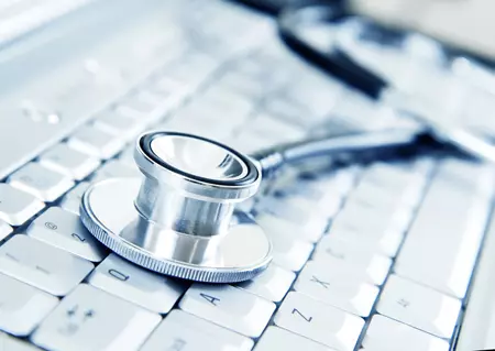 Suivi des patients par INTERNET